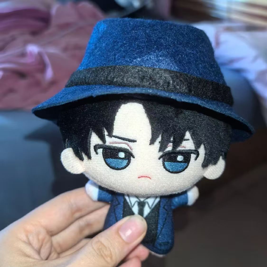 Boneco de Pelúcia Levi Ackerma - Anime Merchandise For Sale avaliação e preço